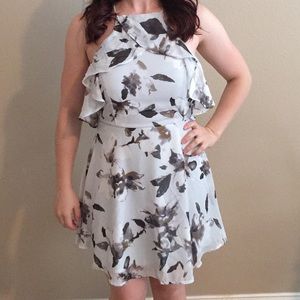 ONE CLOTHING medium flowy floral dress w/ straps
